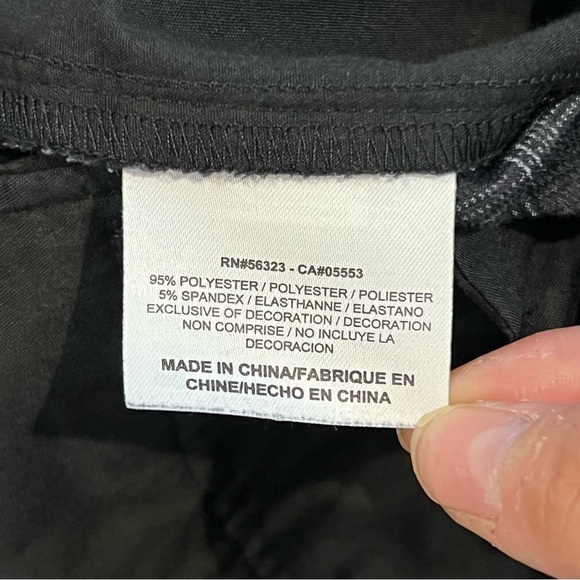 Nike Golf Mens 32 Dri-Fit Standard Fit Shorts Black Check Print Flat Front - Picture 3 of 8